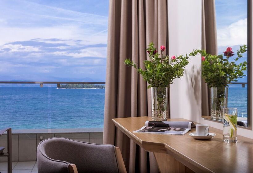 Номер Стандарт Вид на Море, Kontokali Bay Resort & Spa