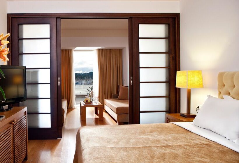 Семейный Номер, Kontokali Bay Resort & Spa