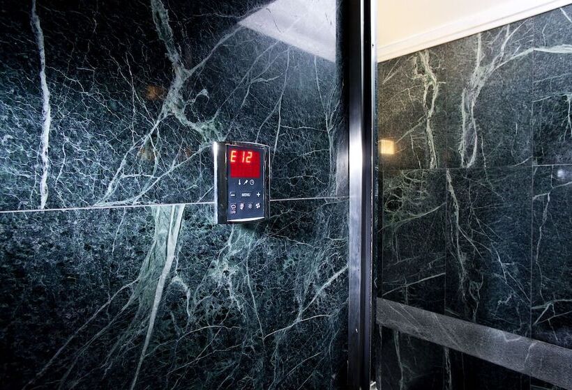 Президентский Люкс, Kontokali Bay Resort & Spa