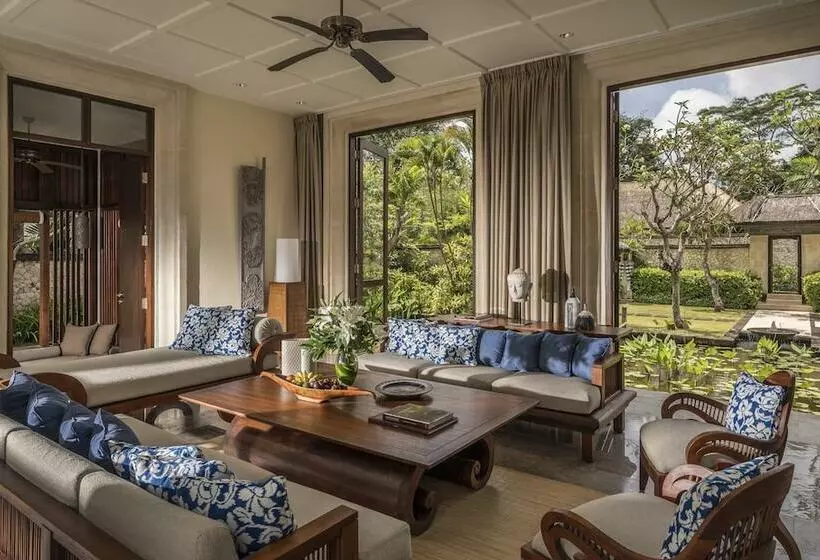 ویلای 2 خوابه با چشم‌انداز باغ, Four Seasons Resort Bali At Jimbaran Bay