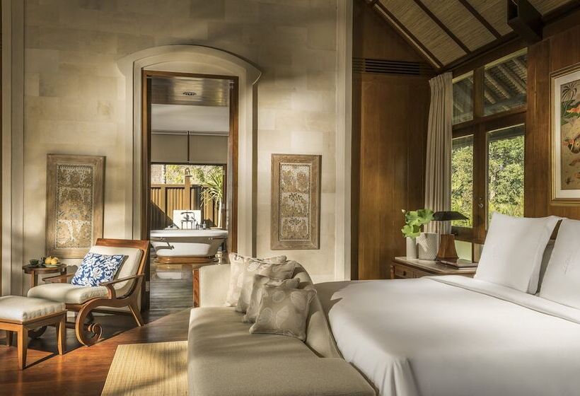 فيلا غرفتين نوم مطلة على الحديقة, Four Seasons Resort Bali At Jimbaran Bay