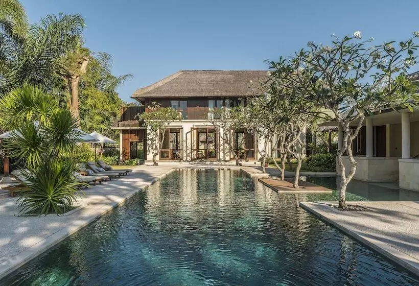 ویلای 3 خوابه, Four Seasons Resort Bali At Jimbaran Bay