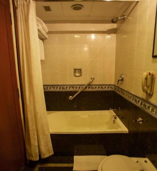 غرفة قياسية, Crowne Plaza Chennai Adyar Park