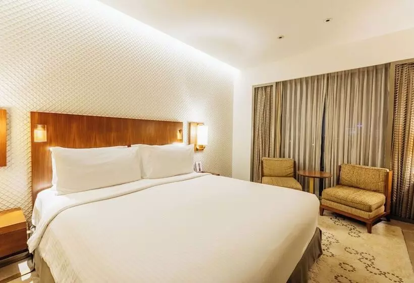 スタンダードルーム, Crowne Plaza Chennai Adyar Park