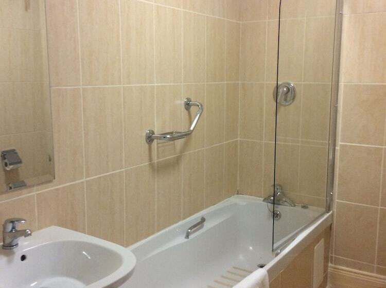 Номер Superior, Eviston House