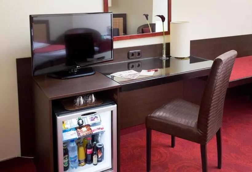 اتاق استاندارد با بالکن, Rubin Wellness & Conference