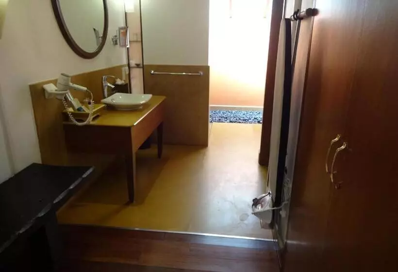 キャビン, Taj Kumarakom Resort And Spa Kerala