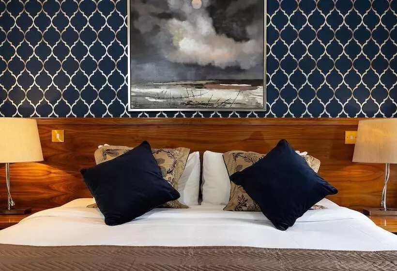Standard-huone, The Lakeside Hotel & Leisure Centre