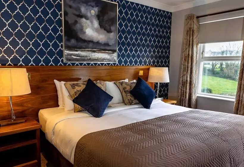Standard-huone, The Lakeside Hotel & Leisure Centre