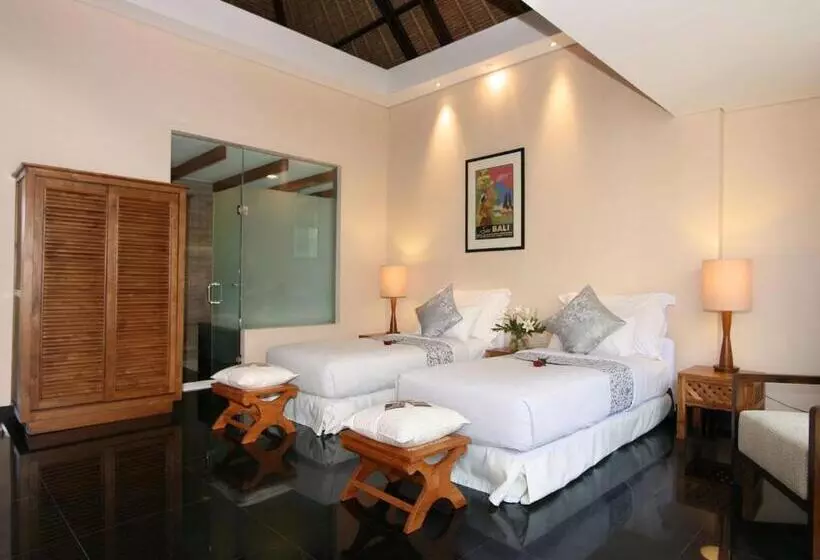 ویلای 3 خوابه با استخر, Kamandalu Ubud