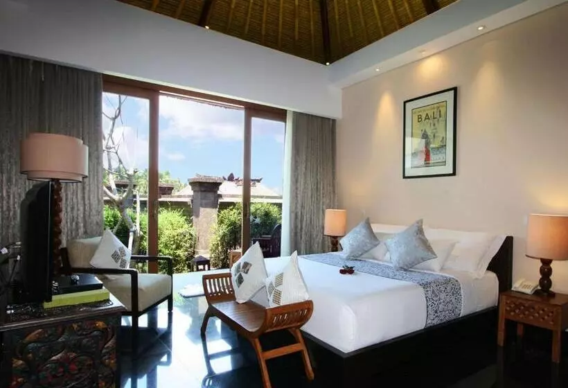 ویلای 3 خوابه با استخر, Kamandalu Ubud