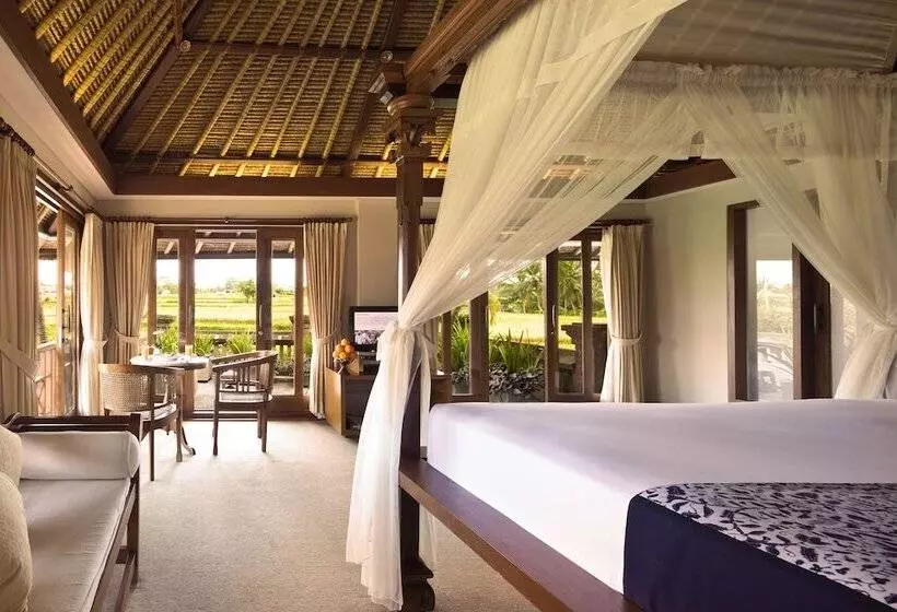 کلبه ییلاقی, Kamandalu Ubud