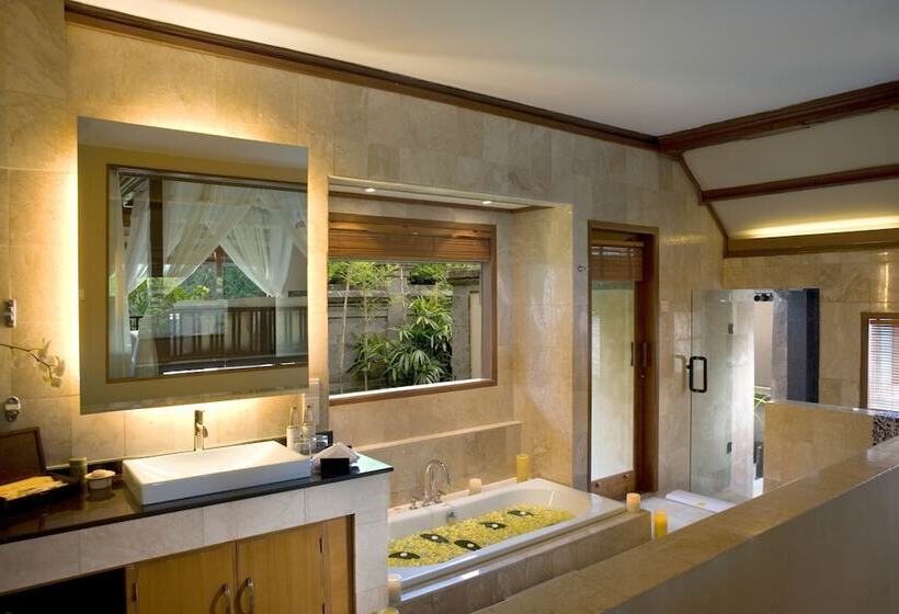 ツーベッドルーム　ヴィラ, Kamandalu Ubud