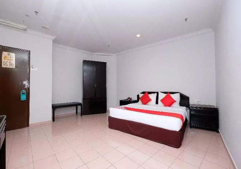 Quarto superior, Novotel Solo