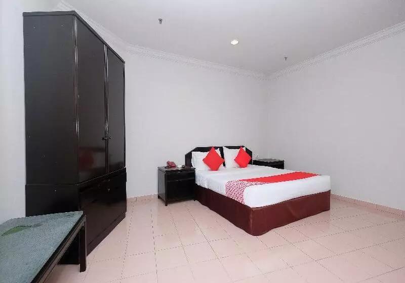 Quarto superior, Novotel Solo