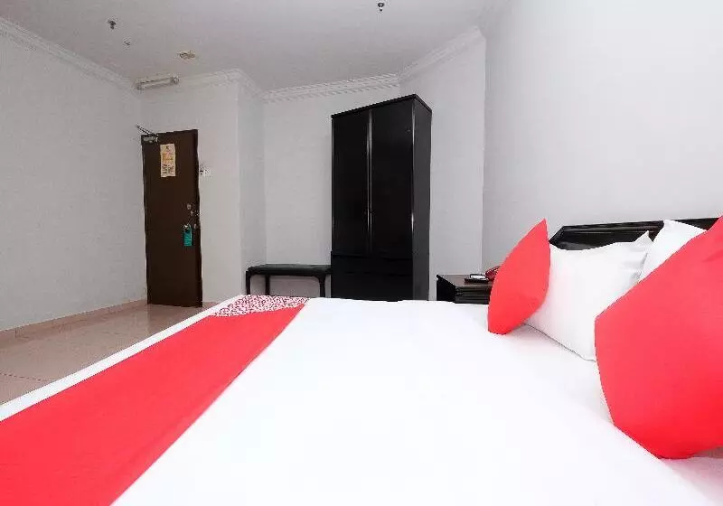 Quarto superior, Novotel Solo