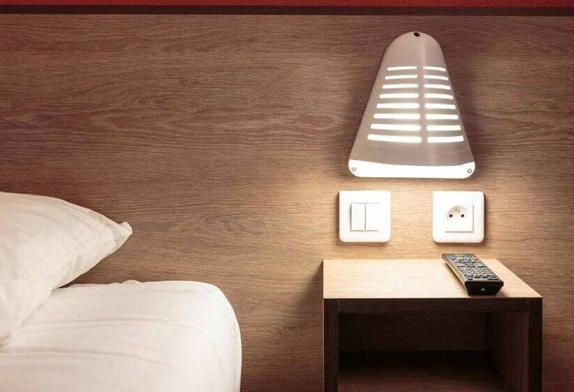 4인용 스탠다드 룸, Ace Hotel Montluçon