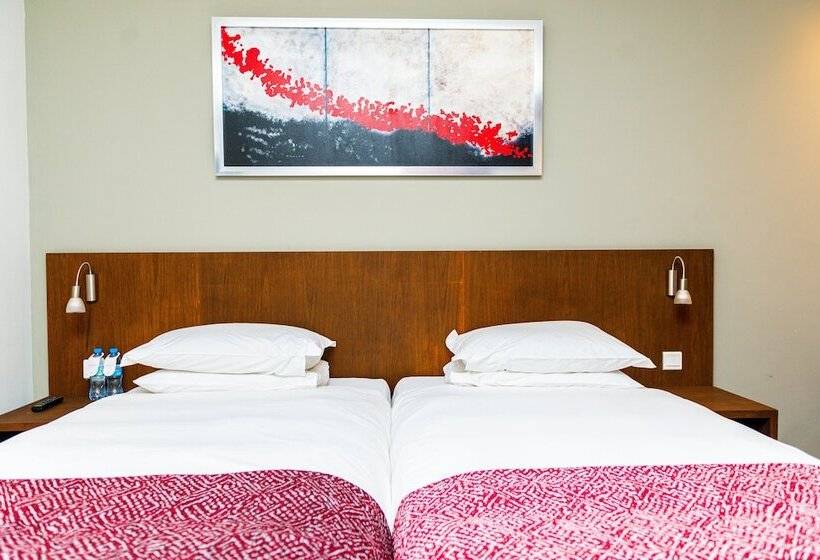 اتاق استاندارد, Crowne Plaza Dar Es Salaam, An Ihg