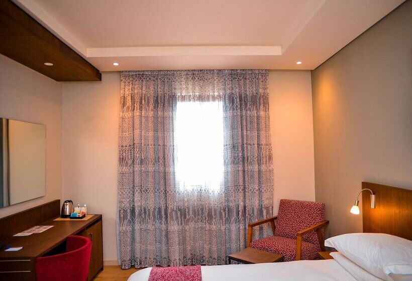 اتاق استاندارد, Crowne Plaza Dar Es Salaam, An Ihg