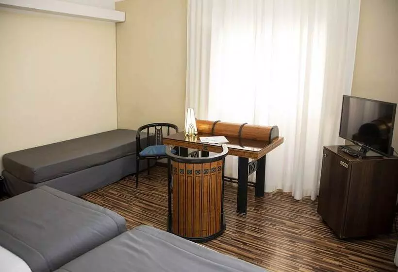 Standard Kolmen Hengen Huone, Best Western Hotel Artdeco