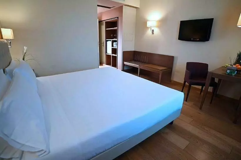 スタンダードトリプルルーム, Best Western Grand Hotel Guinigi