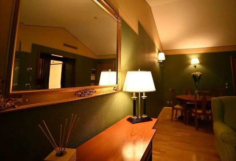 デラックススイート, Best Western Grand Hotel Guinigi