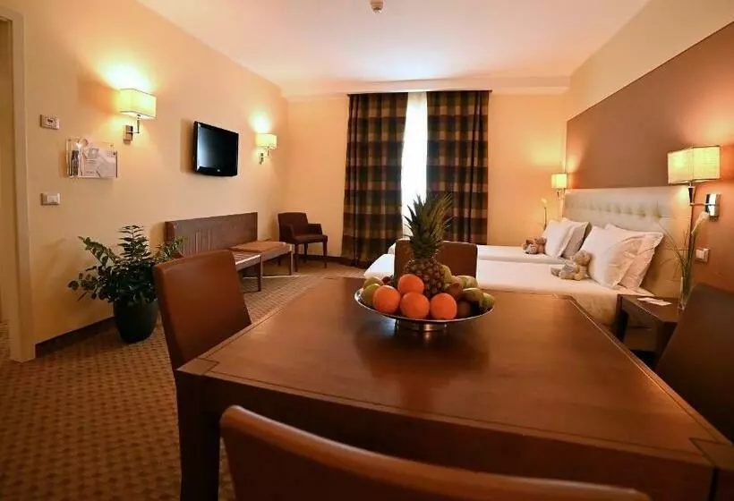 ファミリールーム, Best Western Grand Hotel Guinigi