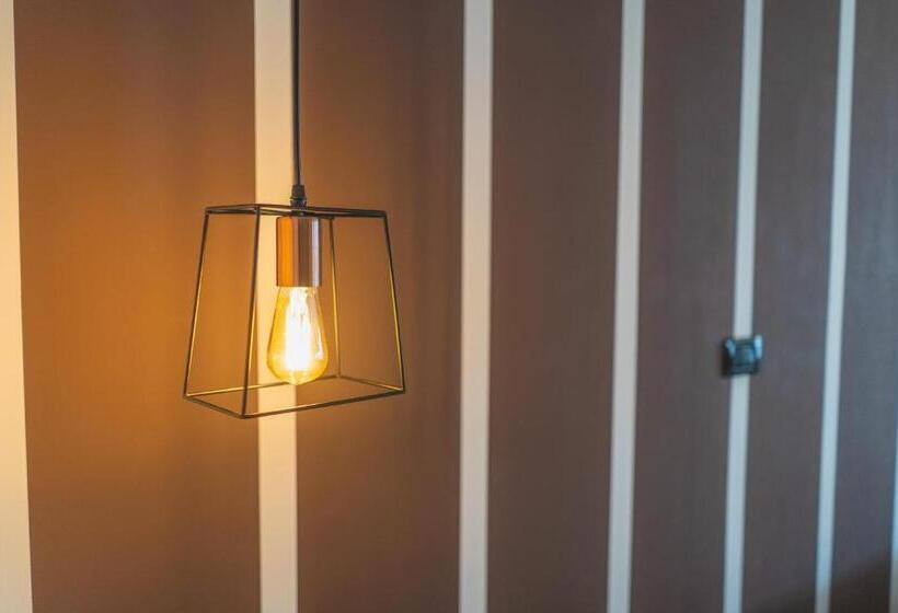 اتاق استاندارد با چشم‌انداز دریا, Continental