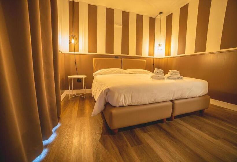 اتاق استاندارد با چشم‌انداز دریا, Continental