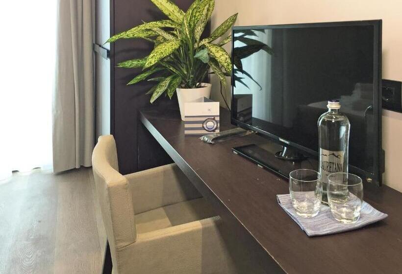 行政房间, Corallo