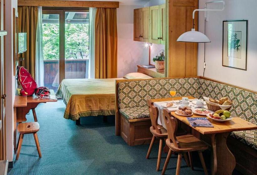 스탠다드 트리플 룸, Cristallino D'ampezzo