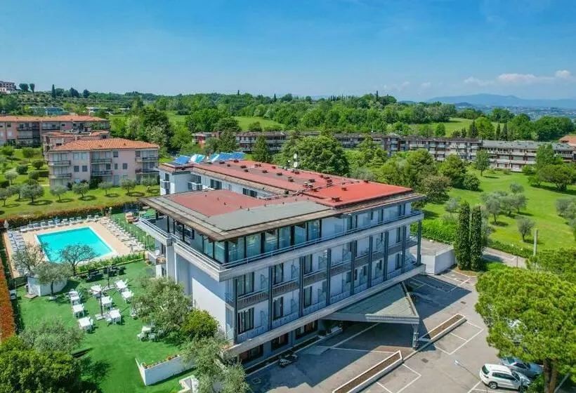 اتاق استاندارد یک نفره, Oliveto