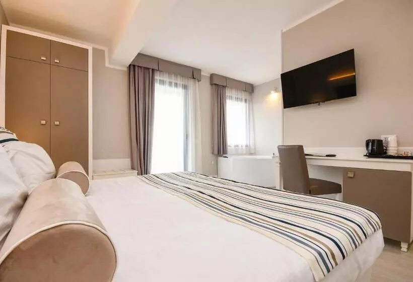 سوییت جونیور با بالکن, Oliveto