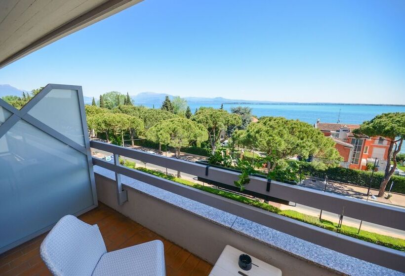 Номер Deluxe Вид на Озеро, Oliveto