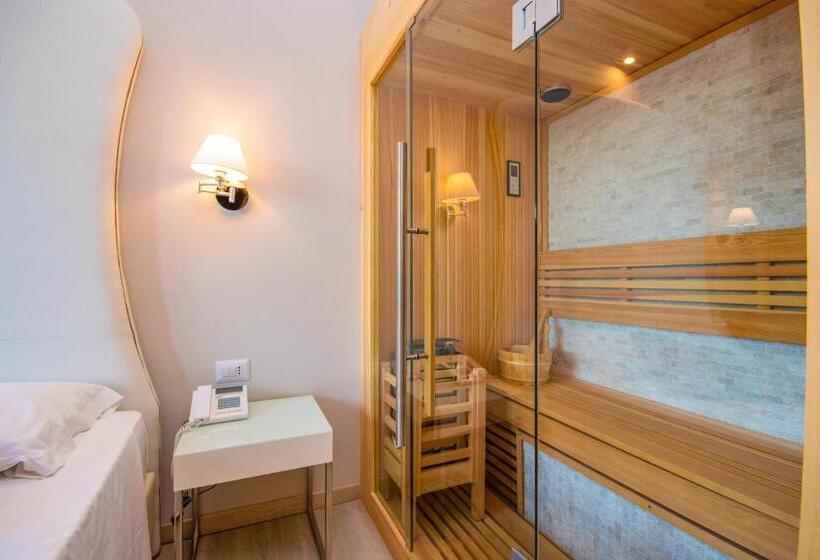 Полулюкс, Oliveto