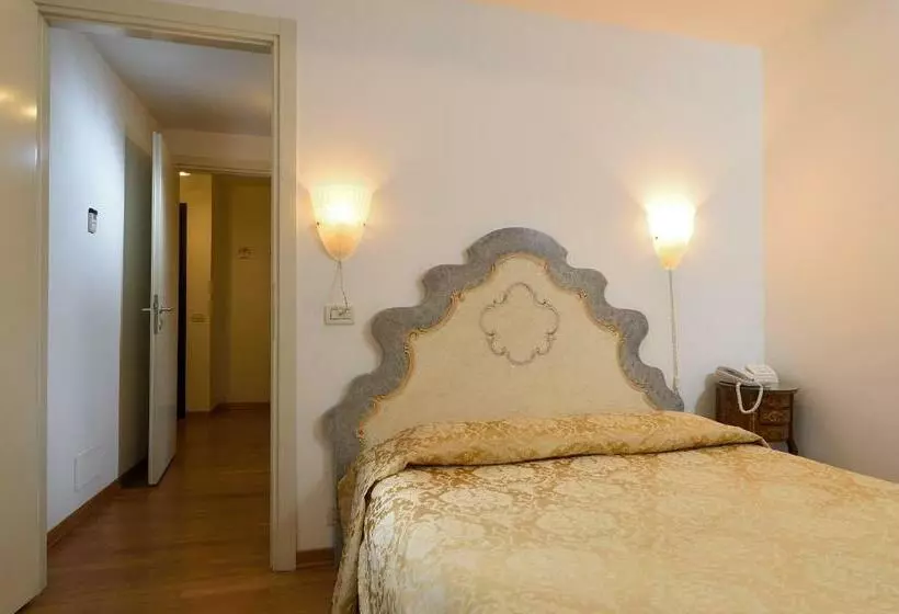 اتاق استاندارد, Royal San Marco