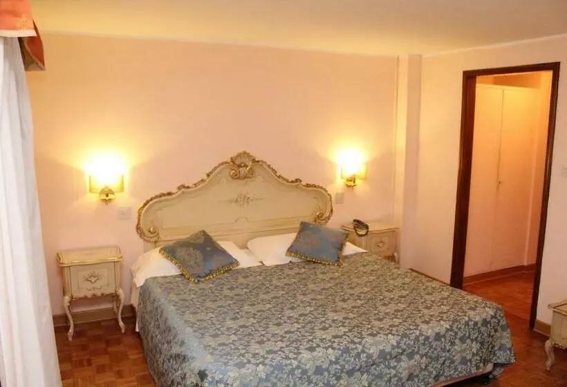 اتاق استاندارد, Royal San Marco