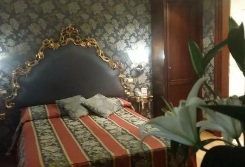 اتاق سوپریور, Royal San Marco