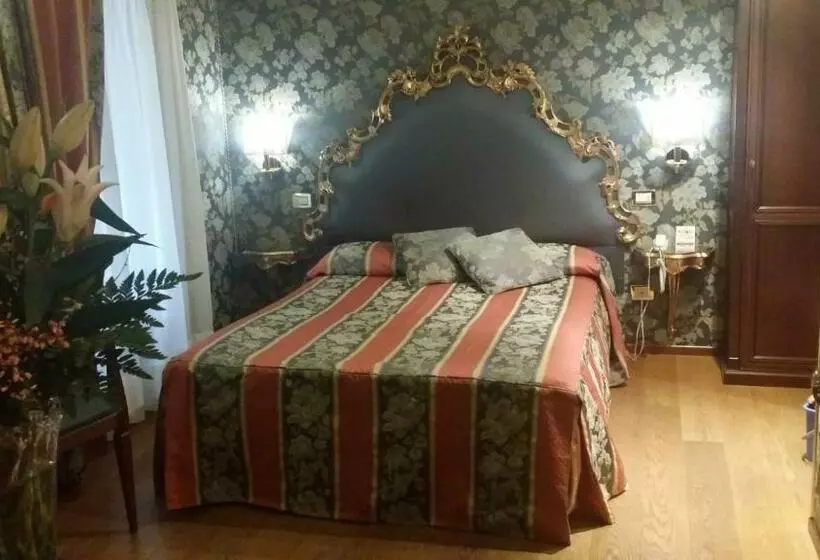 اتاق سوپریور, Royal San Marco