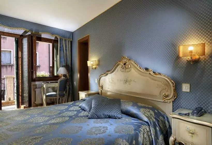 اتاق استاندارد با چشم‌انداز, Royal San Marco