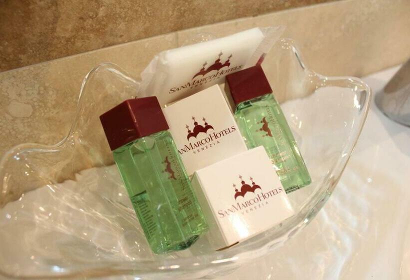 اتاق سوپریور یک تخته, Royal San Marco