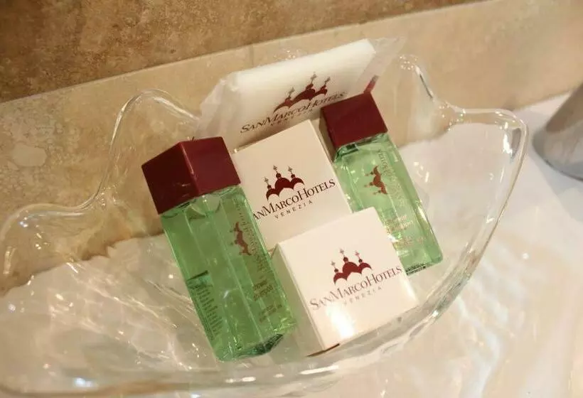 اتاق سوپریور یک تخته, Royal San Marco