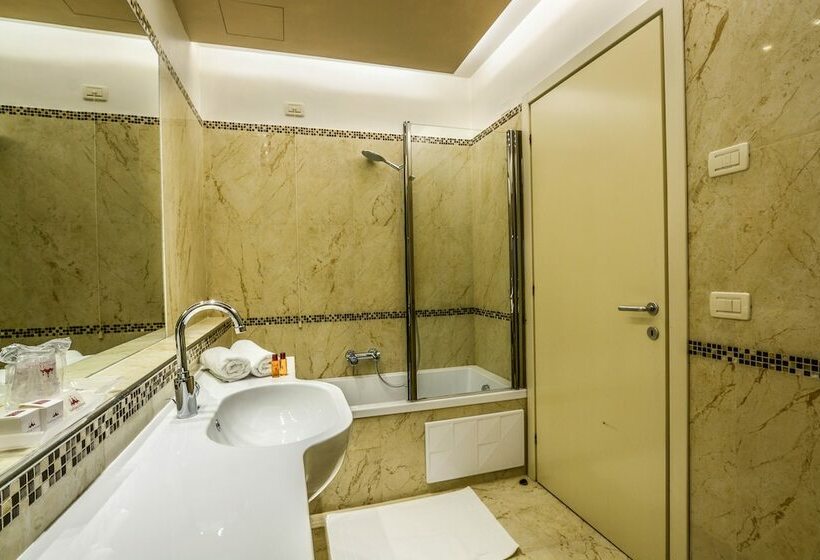 سوییت سوپریور, Royal San Marco