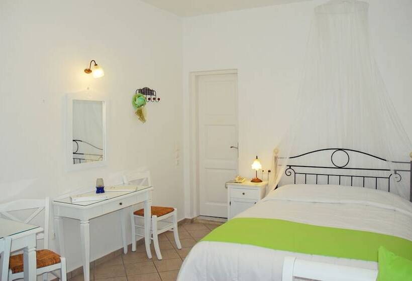 غرفة قياسية, Reverie Santorini