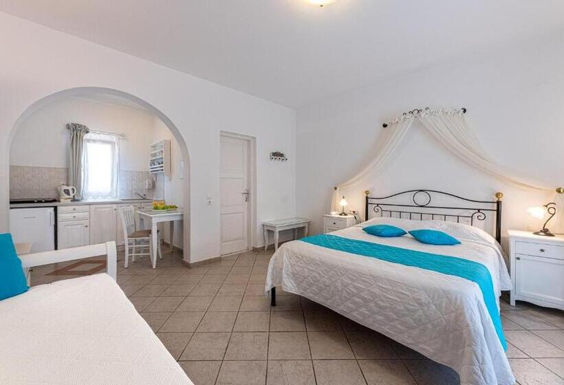 استوديو سوبيريور مطل على البحر, Reverie Santorini