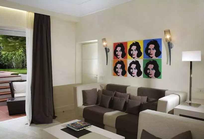 سوییت با استخر, Jumeirah Capri Palace