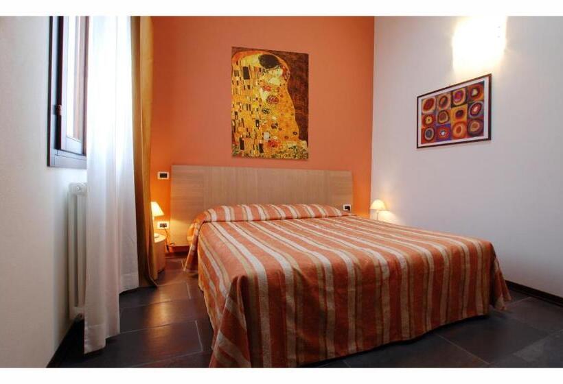 آپارتمان 1 خوابه, Carlton