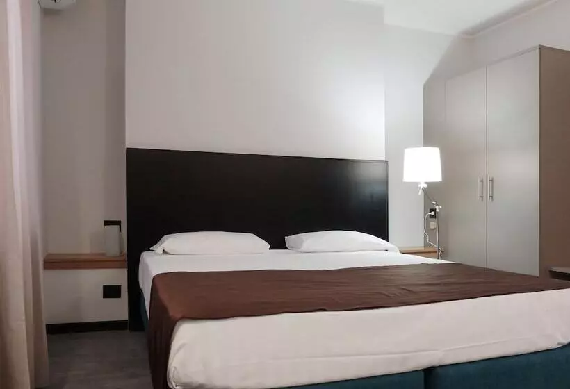 استودیوی استاندارد, Carlton