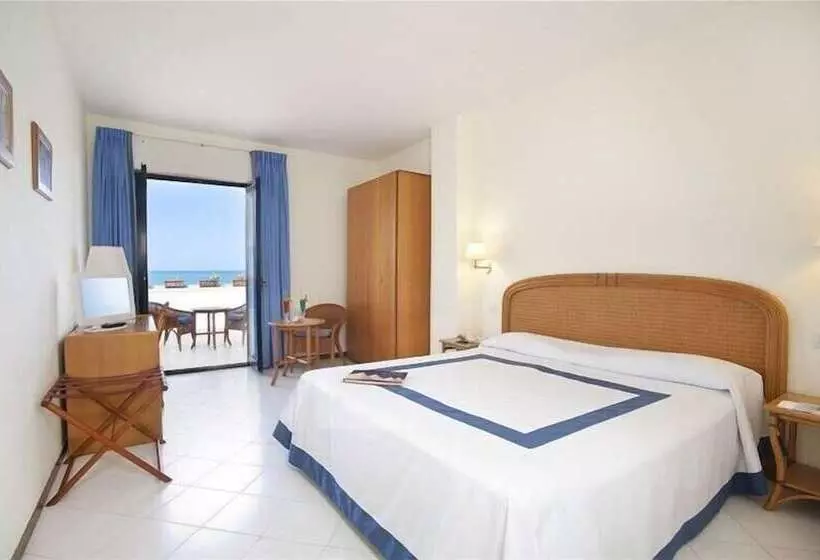 Triple Room Sea View, Del Levante