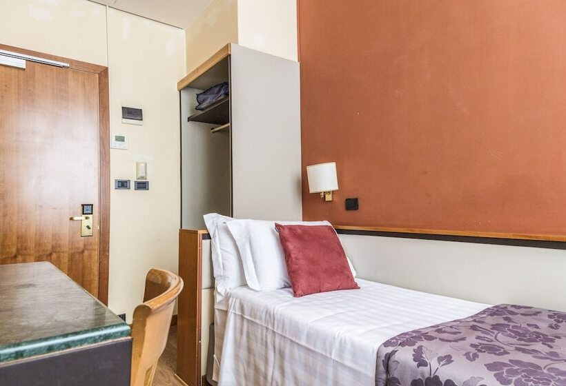 اتاق استاندارد یک نفره, Giolli Nazionale